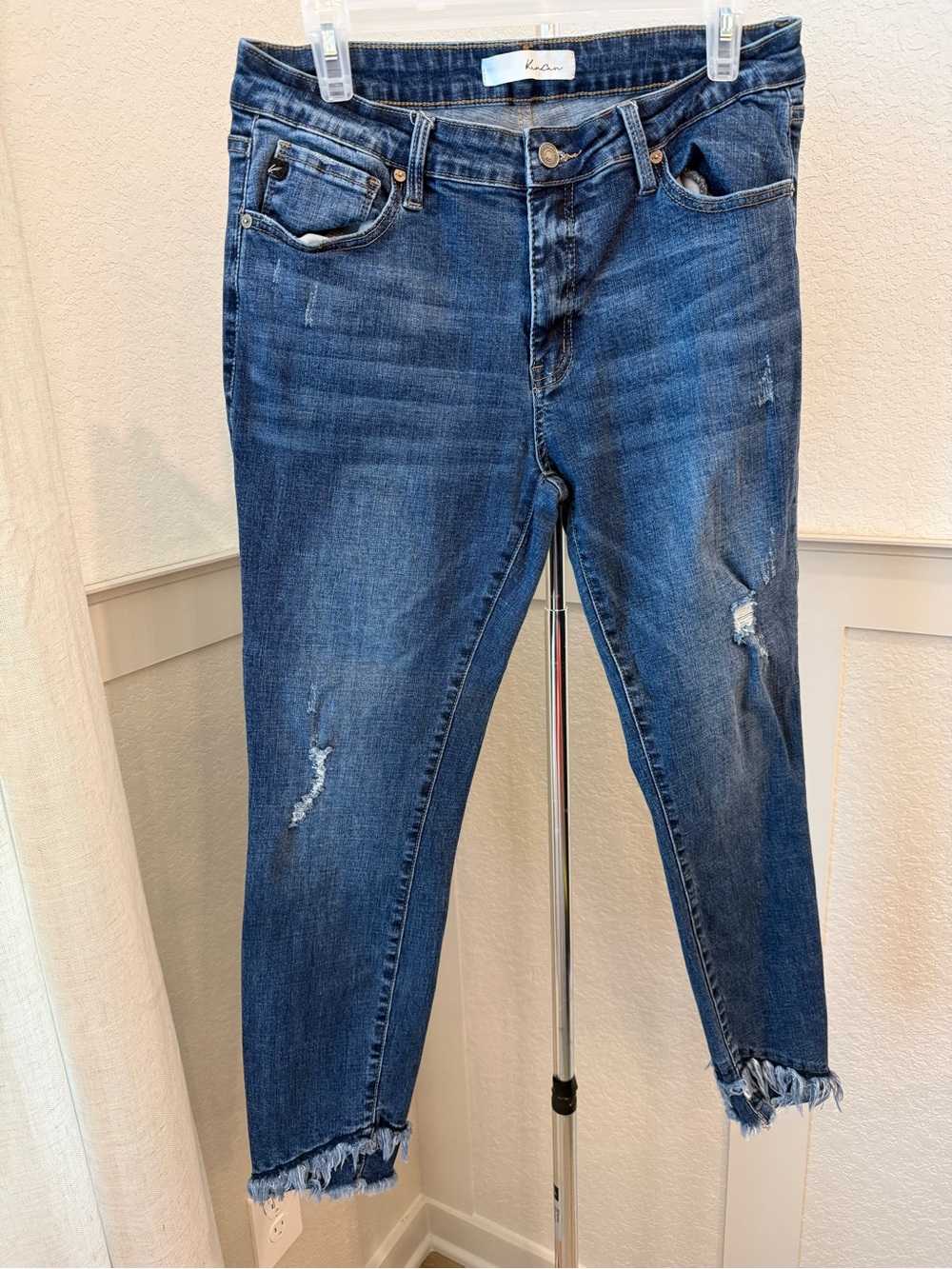 KanCan Distressed Ankle Skinny Jeans
